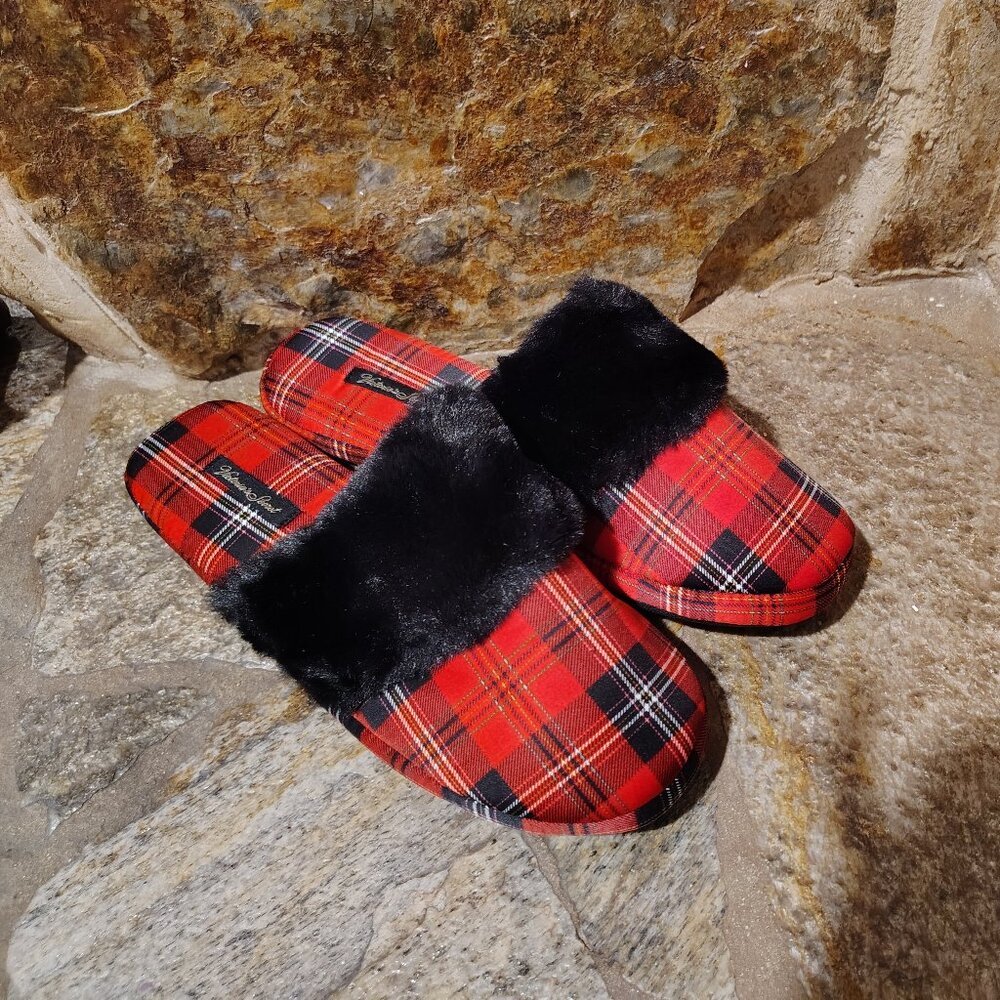 Victoria's Secret Signature Satin Faux Fur Plaid Cozy Slippers Size Large NWT